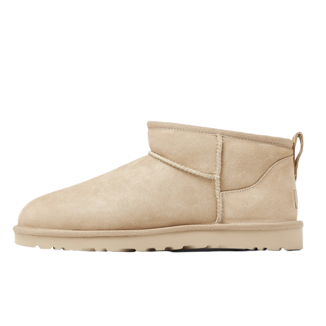 WMNS Classic Ultra Mini boots