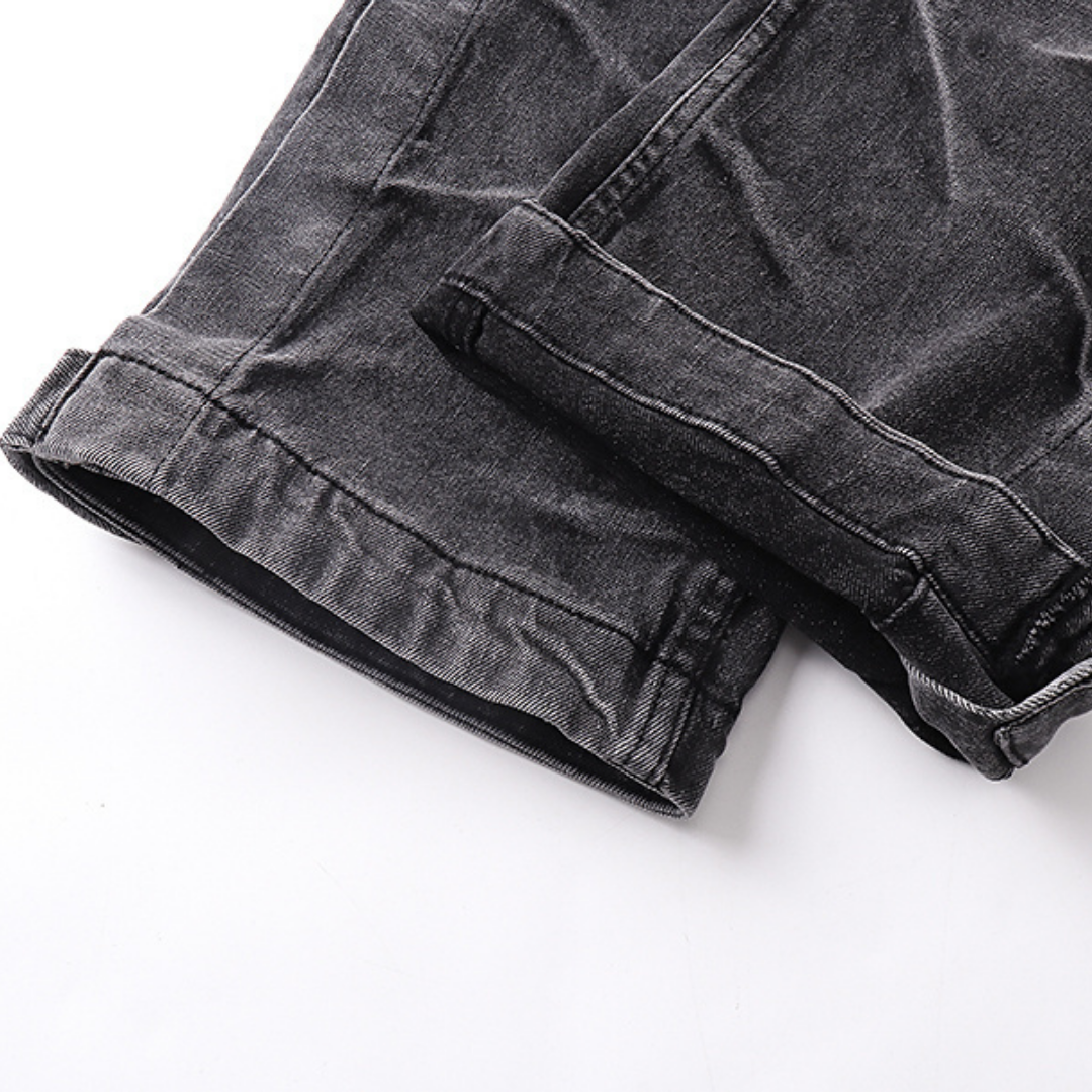 Amr Jeans