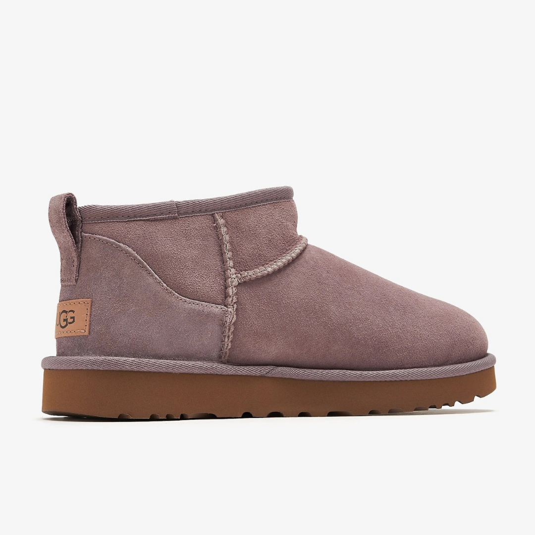 WMNS Classic Ultra Mini boots