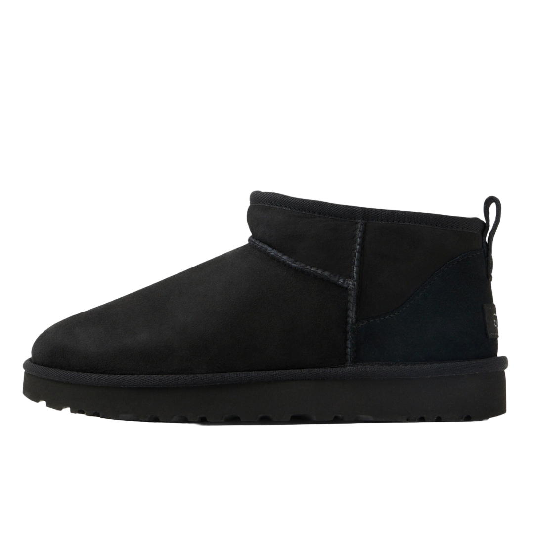 WMNS Classic Ultra Mini boots