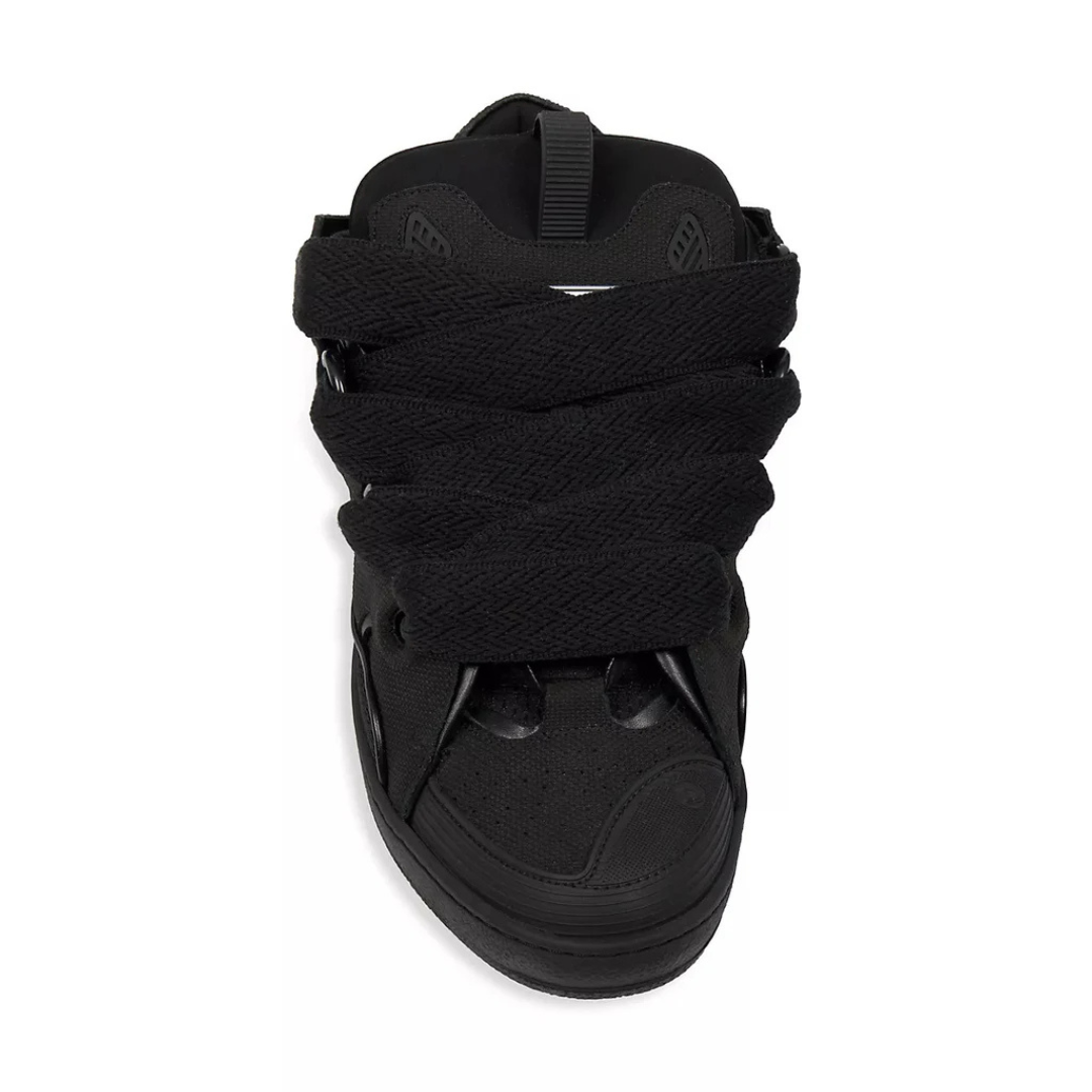 Curb Black