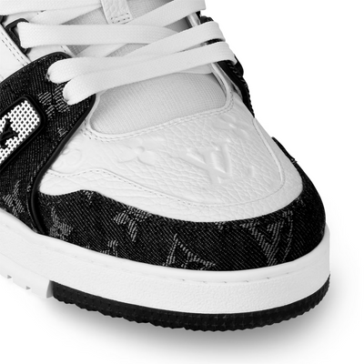 Lv Monogram Black