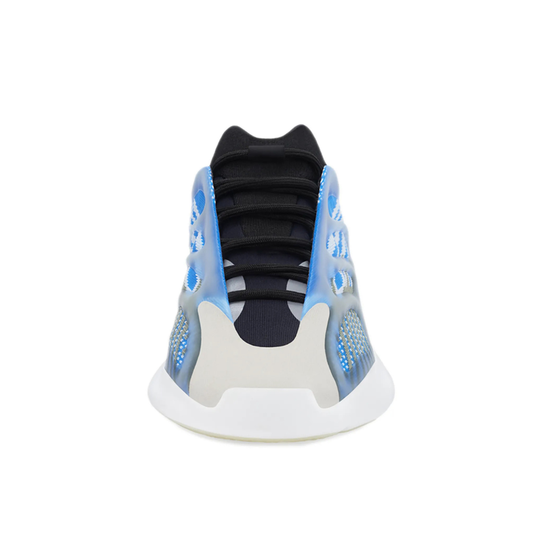 YEEZY - 700 V3 "Arzareth"