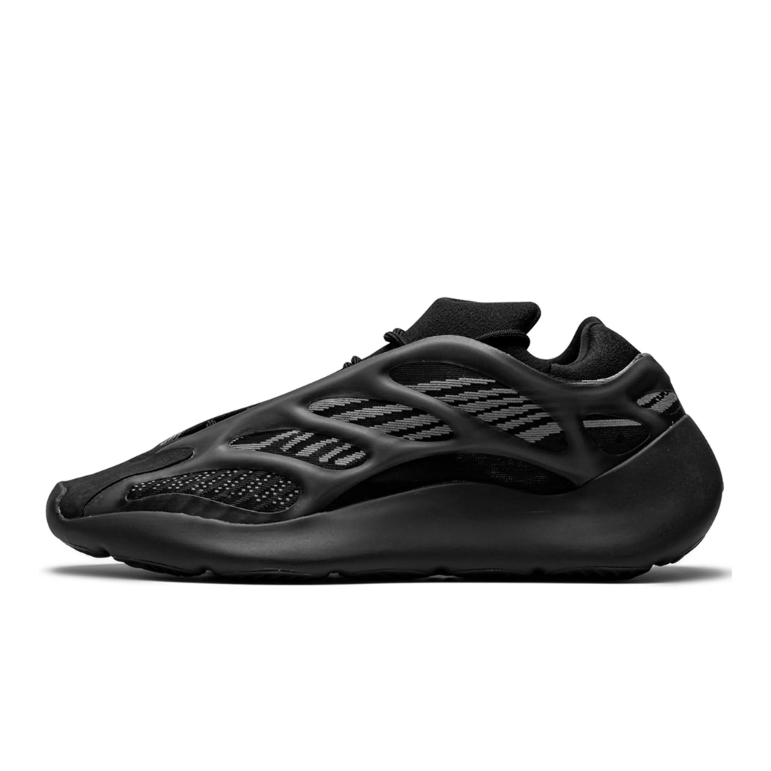 YEEZY - 700 V3 "Alvah"